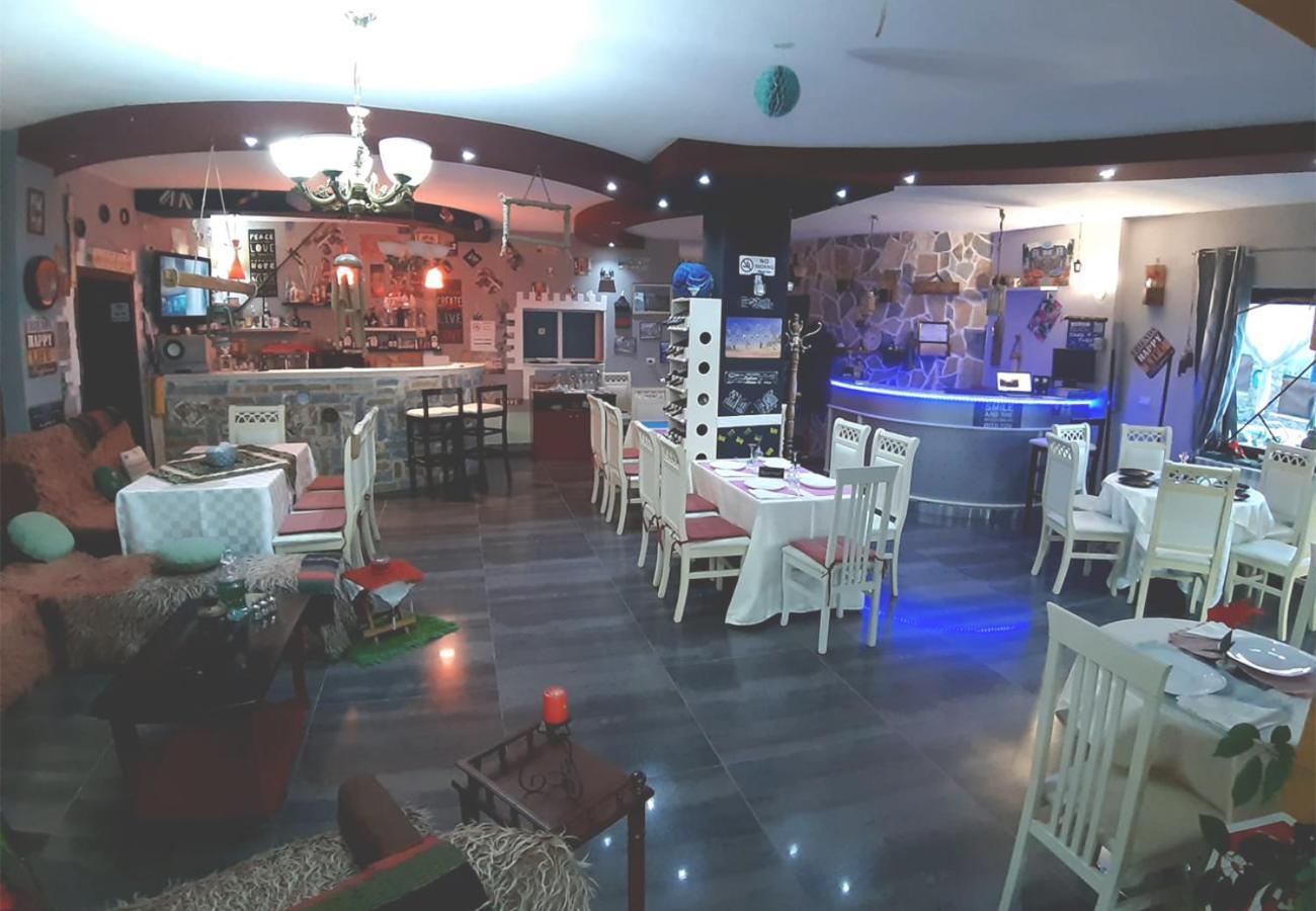 Hotel Villa Stone Dream Bar Restaurant Udenisht 外观 照片